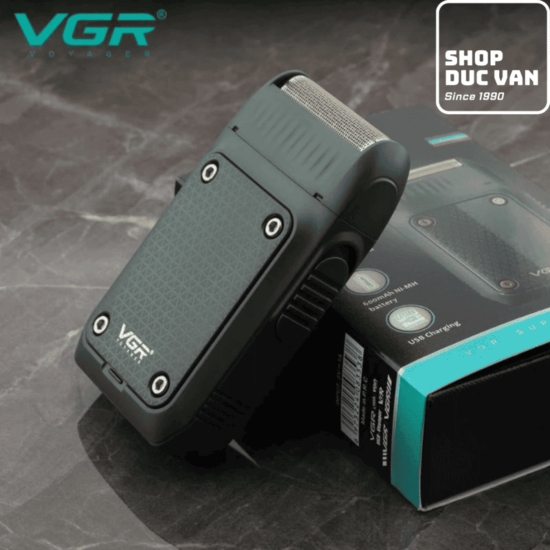 VGR V-353 Mini Electric Shaver - Lightweight Pocket Razor, USB Type-C